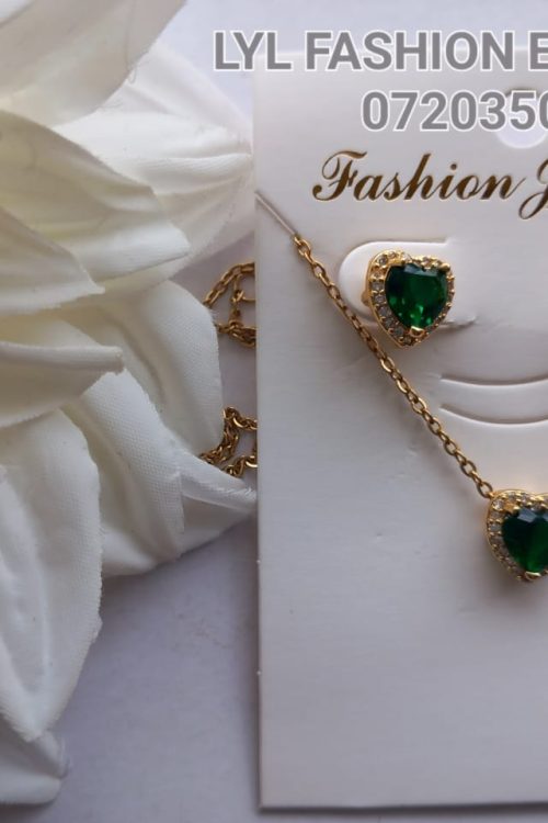 Elegant Earrings – Crystal Spark