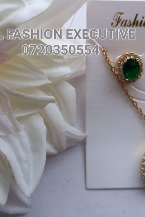 Elegant Earrings – Crystal Spark