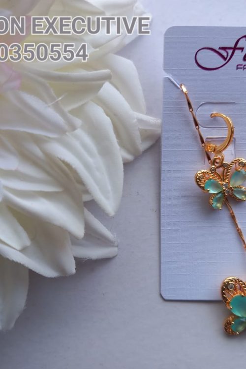 Elegant Earrings – Pearl Radiance